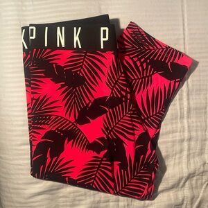 Victoria’s Secret PINK Ultimate Crop Leggings
